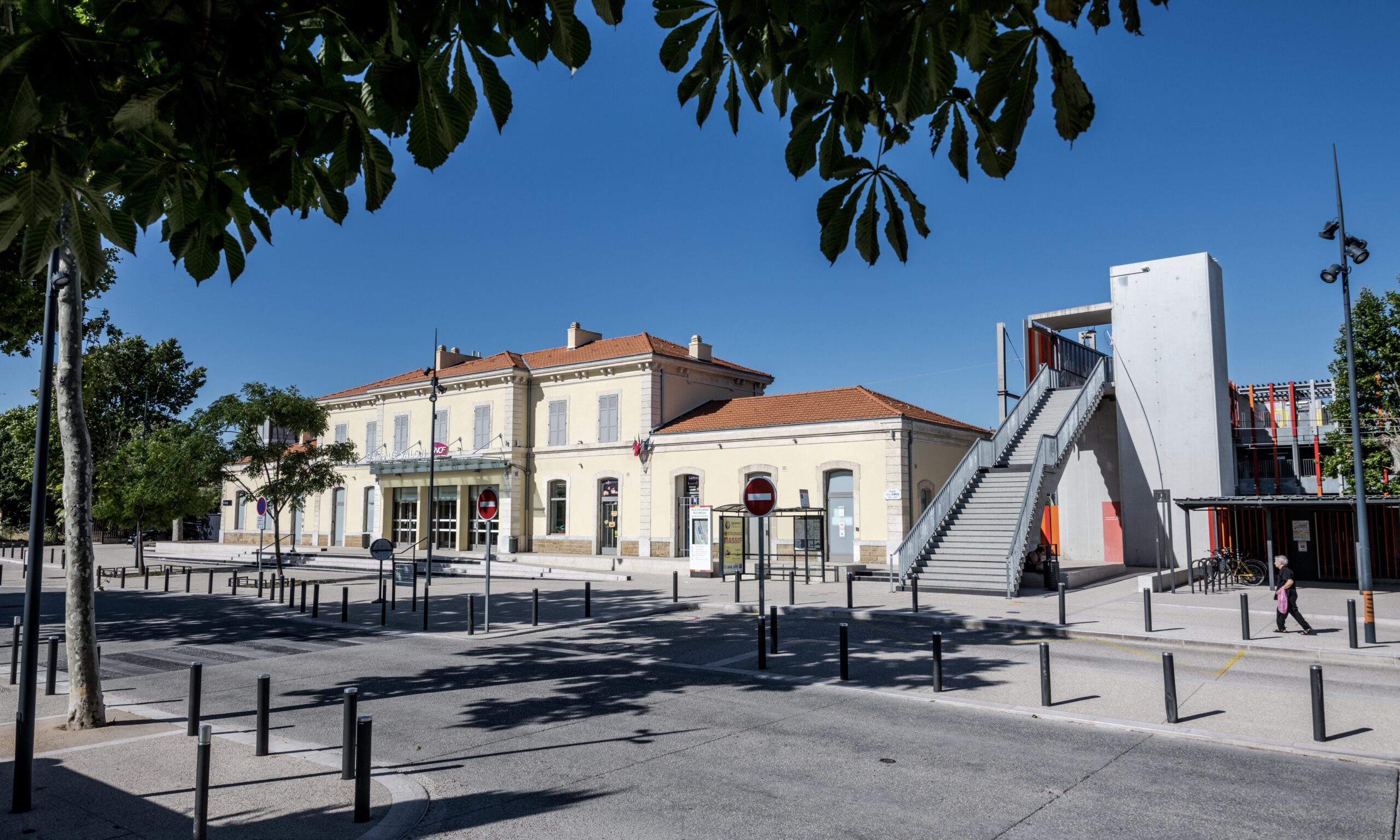 PEM des Aires de Crau - Salon-de-Provence