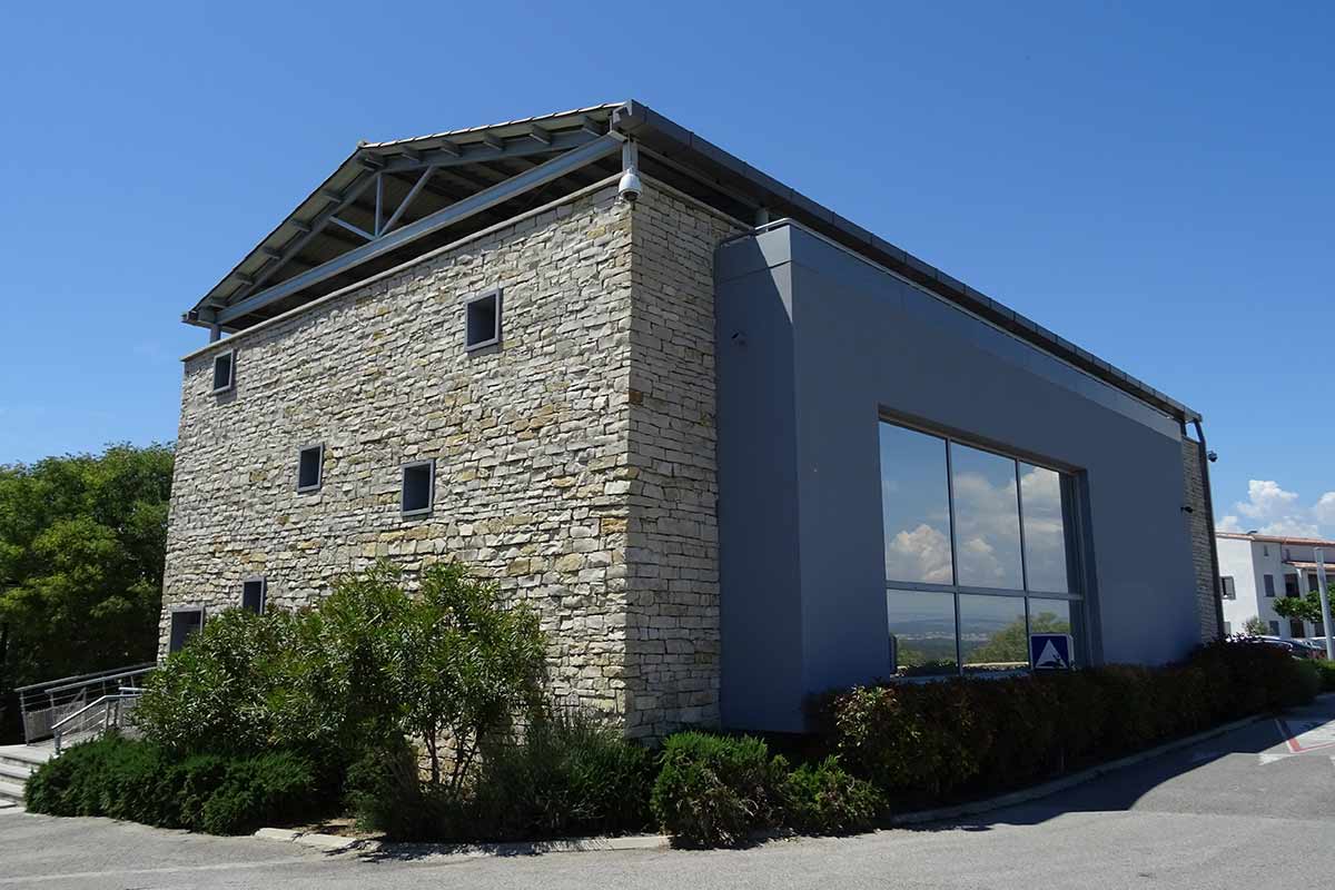 mediatheque-cornillon